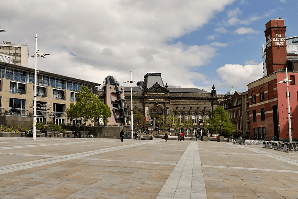 Work remotely in Leeds - Millennium Square